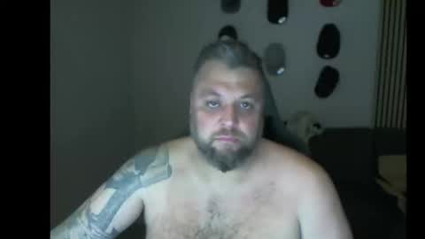 Snapshot of chrizz80 chatting on 19, 12, 2025 Chrizz online show from 19, 12, 2025