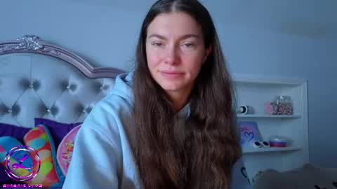 Snapshot of chroniclove chatting on 4, 7, 2026 Marley online show from 4, 7, 2026