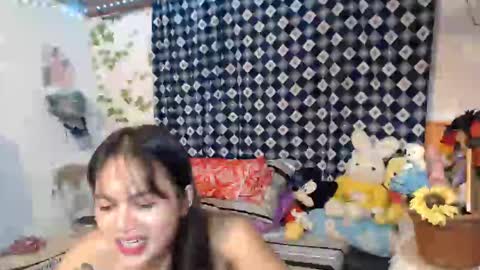 Snapshot of chrysadel chatting on 13, 1, 2025 Ur Suraya22 online show from 13, 1, 2025