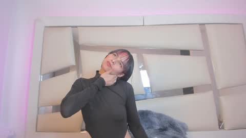 instagram chrystaljade.1 online show from 15, 2, 2025