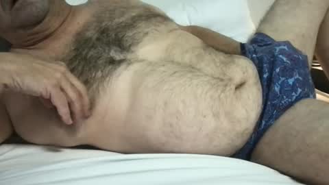 Snapshot of chubbeebear chatting on 15, 12, 2025 lOOking4me online show from 15, 12, 2025