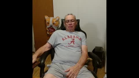 Snapshot of chubbyguy00054 chatting on 2, 3, 2025 chubbyguy00054 online show from 2, 3, 2025