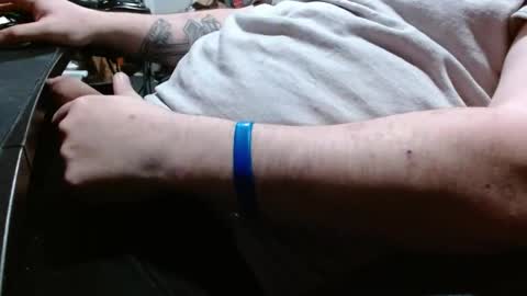 chubbyuncut5 online show from 24, 3, 2026