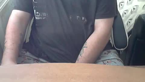 Snapshot of chunkisgreat chatting on 28, 10, 2025 chunkisgreat online show from 28, 10, 2025