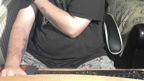 Snapshot of chunkisgreat chatting on 16, 11, 2025 chunkisgreat online show from 16, 11, 2025