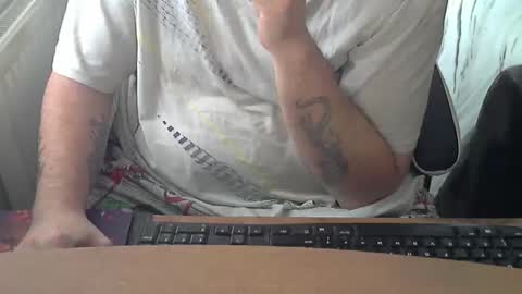 Snapshot of chunkisgreat chatting on 17, 12, 2025 chunkisgreat online show from 17, 12, 2025