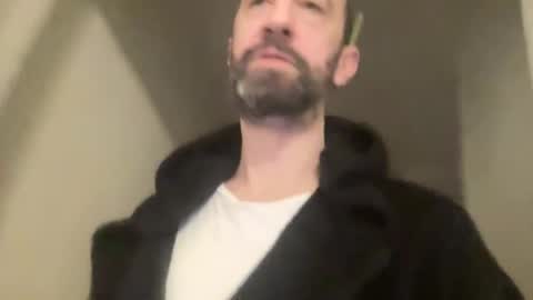 Snapshot of churchofgodcock chatting on 14, 12, 2025 Queens Worshipper online show from 14, 12, 2025