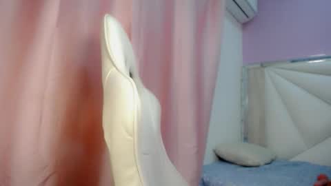 Snapshot of cieloo_ chatting on 12, 2, 2026 CIELO online show from 12, 2, 2026