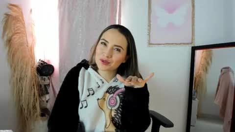 Ciindy Lovers online show from 23, 3, 2026