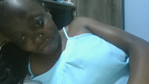 Snapshot of cilia_petite chatting on 31, 1, 2025 cilia petite online show from 31, 1, 2025