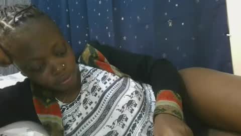 Snapshot of cilia_petite chatting on 6, 2, 2025 cilia petite online show from 6, 2, 2025