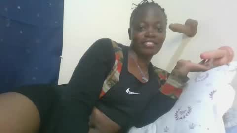 Snapshot of cilia_petite chatting on 9, 2, 2025 cilia petite online show from 9, 2, 2025