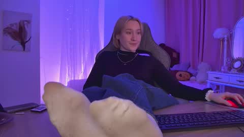 Cin Bellamy online show from 3, 2, 2026