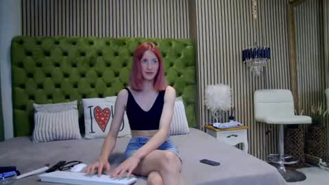 Snapshot of cindyfinesse chatting on 9, 7, 2026 CindyFinesse online show from 9, 7, 2026
