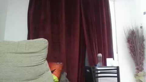 cinthia2525 online show from 12, 9, 2025