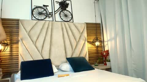 Snapshot of cinthiabaker chatting on 13, 10, 2025 cinthiabaker online show from 13, 10, 2025