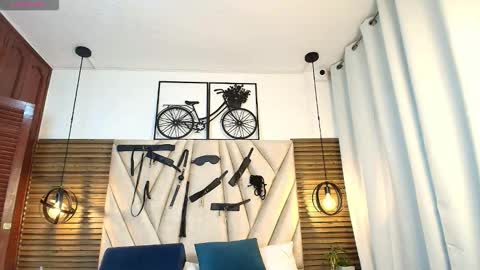 Snapshot of cinthiabaker chatting on 3, 11, 2025 cinthiabaker online show from 3, 11, 2025