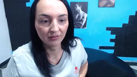 Snapshot of cinthya_dan chatting on 3, 12, 2025 Cinthya online show from 3, 12, 2025