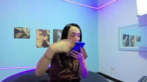 Cinthya online show from 15, 4, 2026