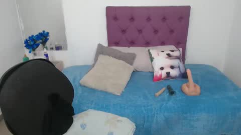 cinthyagomez6 online show from 24, 1, 2025