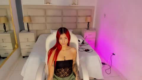 Snapshot of cintiacolins chatting on 20, 11, 2025 CintiaCollins online show from 20, 11, 2025