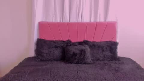 Snapshot of cintiacolins chatting on 15, 12, 2025 CintiaCollins online show from 15, 12, 2025