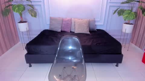  CINTIA  online show from 10, 3, 2026