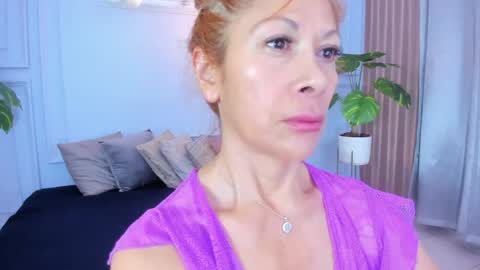  CINTIA  online show from 17, 4, 2026