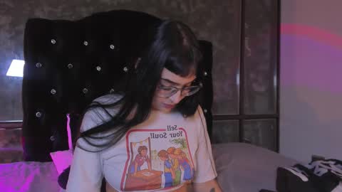 Cintya online show from 3, 12, 2025