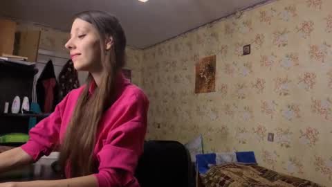 Snapshot of cirabonnet chatting on 4, 11, 2025 Lisa Salivan online show from 4, 11, 2025