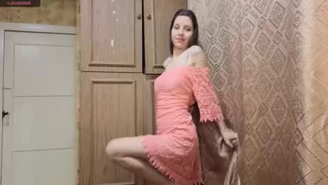 Snapshot of cirabonnet chatting on 28, 11, 2025 Lisa Salivan online show from 28, 11, 2025