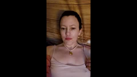 Snapshot of circadouxxx chatting on 5, 4, 2026 circadouxxx online show from 5, 4, 2026