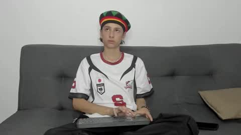 Snapshot of cirosky_elchicopolla chatting on 3, 12, 2025 cirosky_elchicopolla online show from 3, 12, 2025