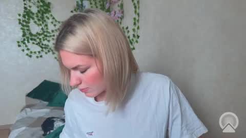 karina online show from 19, 9, 2025