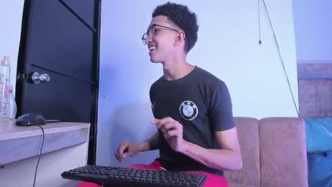 Snapshot of cj_davis1 chatting on 10, 10, 2025 cj_davis1 online show from 10, 10, 2025