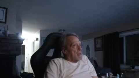 Snapshot of cjscout chatting on 16, 11, 2025 cjscout online show from 16, 11, 2025