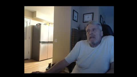 Snapshot of cjscout chatting on 17, 12, 2025 cjscout online show from 17, 12, 2025