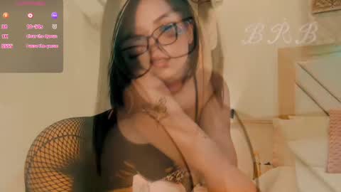 Claire 3 online show from 17, 9, 2025