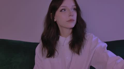 Snapshot of claire_bennett chatting on 15, 4, 2026 Claire Bennett online show from 15, 4, 2026