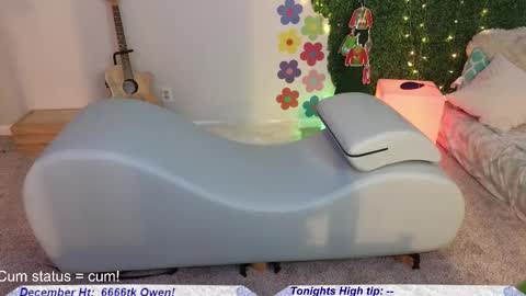 Snapshot of claireity chatting on 14, 12, 2025 Claire online show from 14, 12, 2025