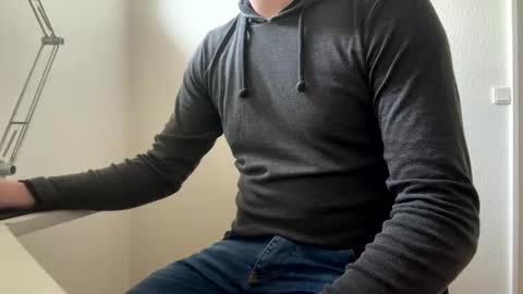 Snapshot of clamshive7 chatting on 2, 11, 2025 clamshive7 online show from 2, 11, 2025