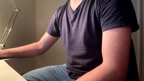 Snapshot of clamshive7 chatting on 5, 11, 2025 clamshive7 online show from 5, 11, 2025