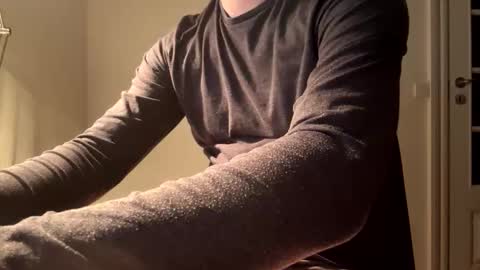 Snapshot of clamshive7 chatting on 10, 11, 2025 clamshive7 online show from 10, 11, 2025