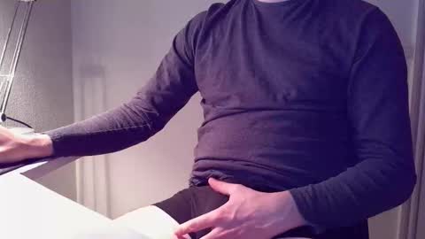 Snapshot of clamshive7 chatting on 22, 11, 2025 clamshive7 online show from 22, 11, 2025