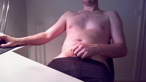 Snapshot of clamshive7 chatting on 13, 12, 2025 clamshive7 online show from 13, 12, 2025