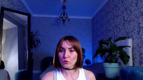 Snapshot of clara_bendover chatting on 6, 2, 2025 Clara online show from 6, 2, 2025