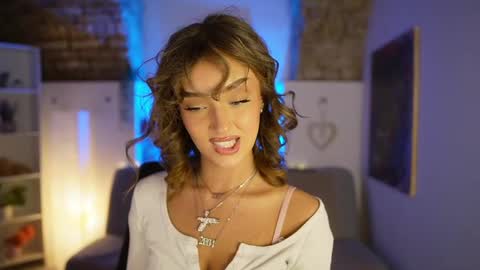 Snapshot of clara_smile chatting on 13, 2, 2025 Clara smile online show from 13, 2, 2025