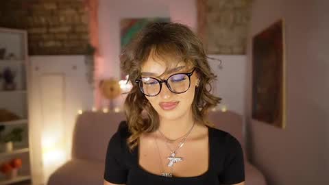 Snapshot of clara_smile chatting on 25, 2, 2025 Clara smile online show from 25, 2, 2025