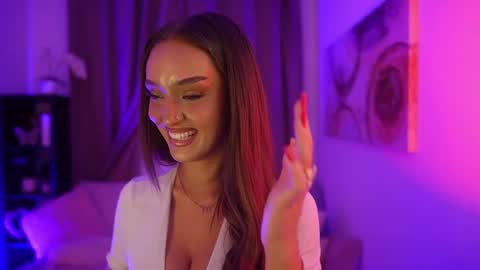 Snapshot of clara_smile chatting on 18, 9, 2025 Clara smile online show from 18, 9, 2025