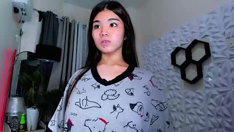 Snapshot of claraakhasova chatting on 13, 10, 2025 Samantha online show from 13, 10, 2025